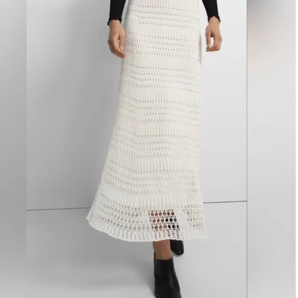 NWT! Theory Pull-On Crochet Knit Lace Ivory Maxi Skirt - Size Medium - Picture 7 of 12